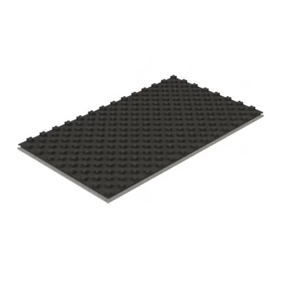 Pannello isolante bugnato "low black". Spessore totale pannello da 3,3 cm a 5,6 cm con superficie utile di 1,12 m² a pannello
